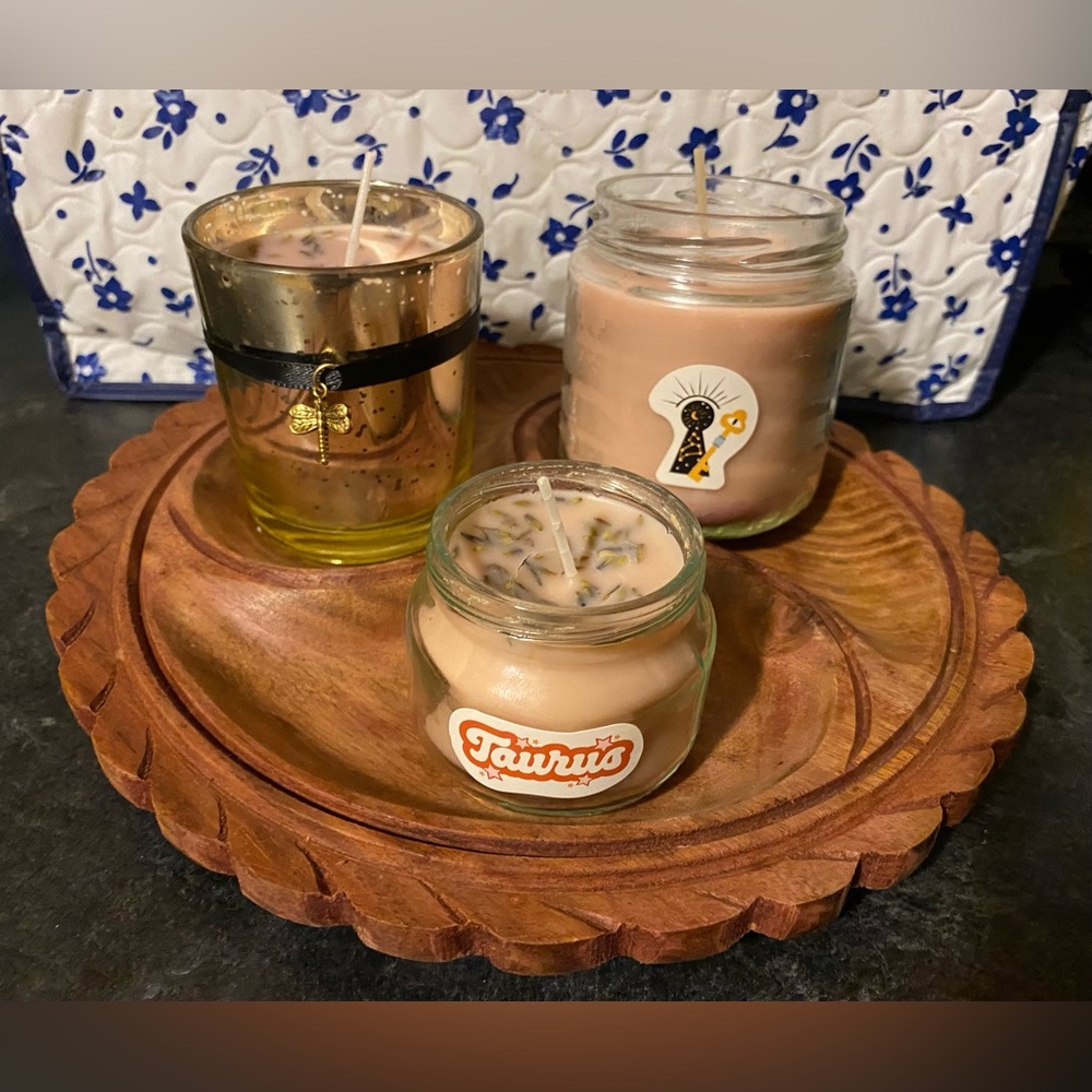 Custom Handmade Scented Candles! Choose your sign by “Apollo’s Illuminations”
